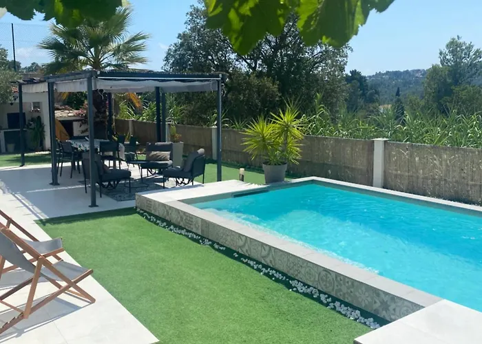 Bambu Costa Brava * Льорет-де-Мар